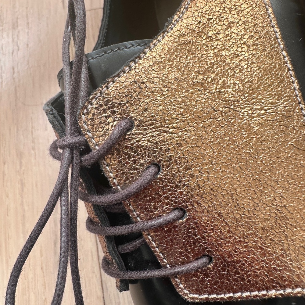 Brunello Cucinelli Women’s Oxford Shoes Black & Gold Size 37 Luxury Designer - Picture 9 of 11
